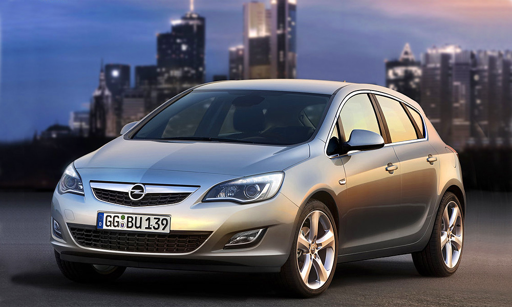 Opel Astra получил "пять звезд" за безопасность