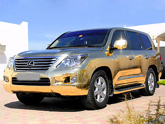 В Дубае внедорожник Lexus за пять дней покроют 40 тыс. золотых пластин