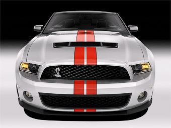 Ford сделал Mustang Shelby GT500 мощнее и легче