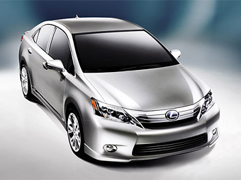 Toyota приостановит производство гибридов из-за дефекта тормозов