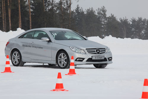 Mercedes-Benz открывает Академию Вождения в России