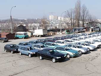 Дилеры "АвтоВАЗа" получили 20 тыс. заявок по утилизационной программе