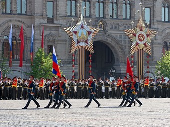 Из-за репетиций парада Победы в Москве ограничат движение