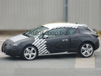 Opel Astra - шпионские фото трехдверной модификации хэтчбека