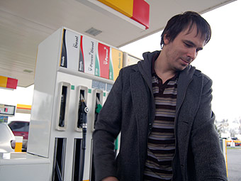 Акцизы на бензин повысятся на 3 рубля