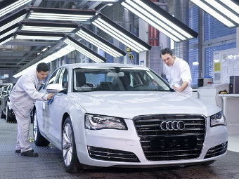 Рабочим заводов Audi подарят по 3500 евро