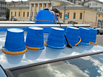 "Синие ведерки" выпьют кефир в знак протеста против "сухого закона"