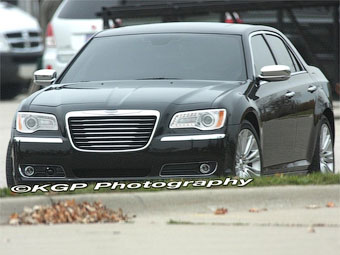 Chrysler 300C - шпионские фото седана следующего поколения