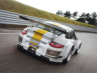 Porsche 911 GT3 RSR обновили и сделали ещё мощнее