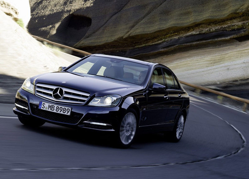 Mercedes-Benz C-Class получил новый бензиновый мотор