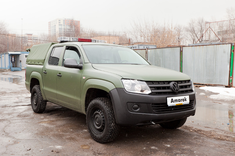 Российский дилер VW построил спецверсию пикапа Amarok для военных