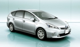 Toyota сообщает технические подробности о новом Prius Alpha