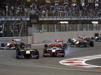 В следующем сезоне в Формуле-1 пройдет 21 Гран-при