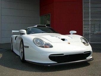 Гражданскую версию гоночного Porsche выставили на продажу