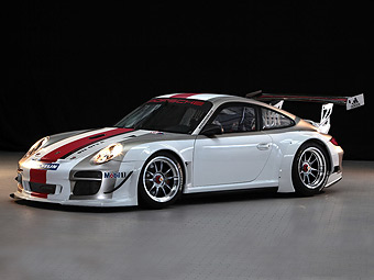 Porsche 911 GT3 R - модернизированный гоночный вариант спорткара GT3