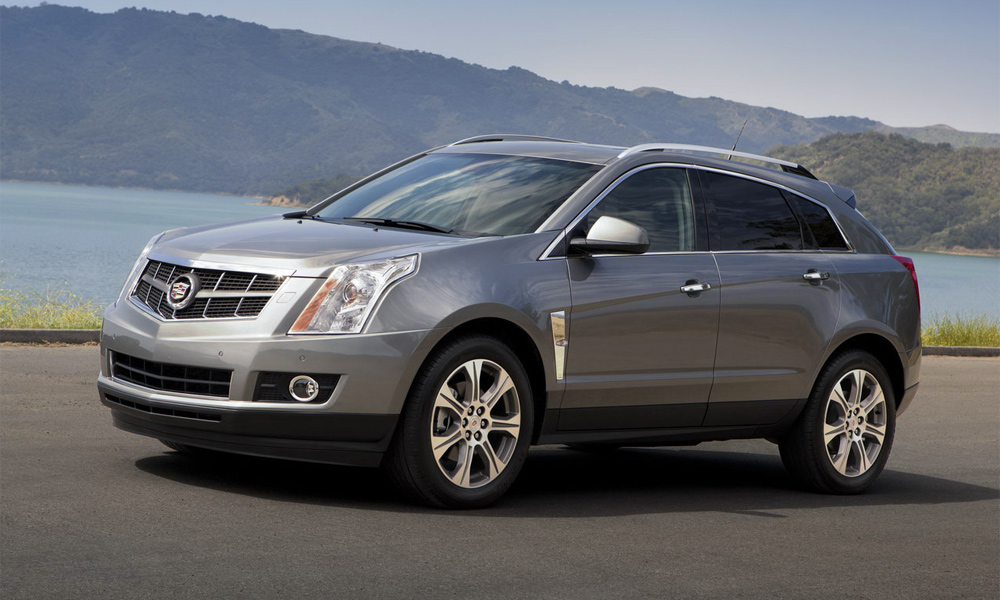 GM отзывает около 20 000 кроссоверов Cadillac SRX
