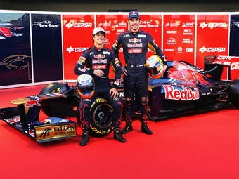 Toro Rosso представила свой новый автомобиль