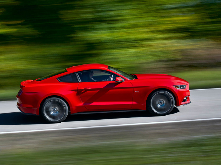 Ford mustang все поколения