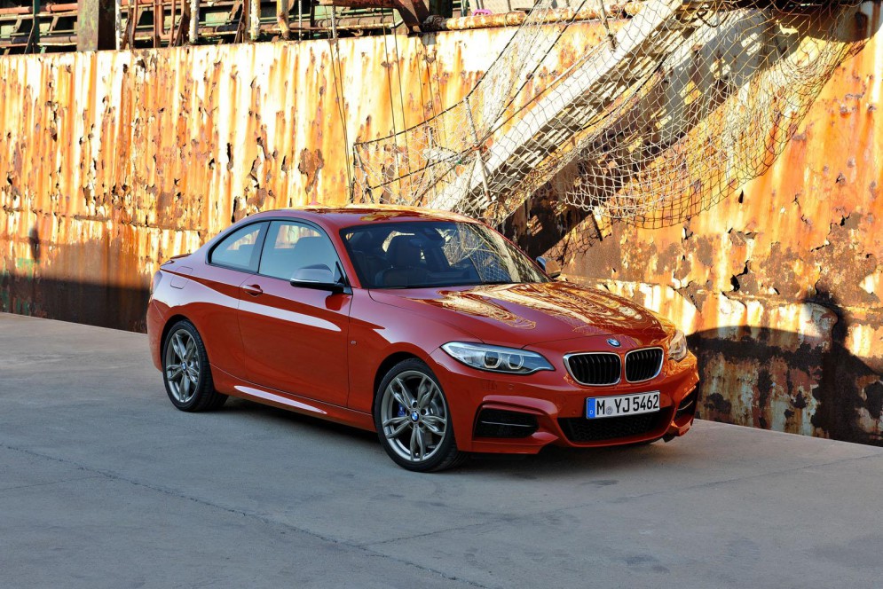 Новые подробности &laquo;заряженного&raquo; купе BMW M2