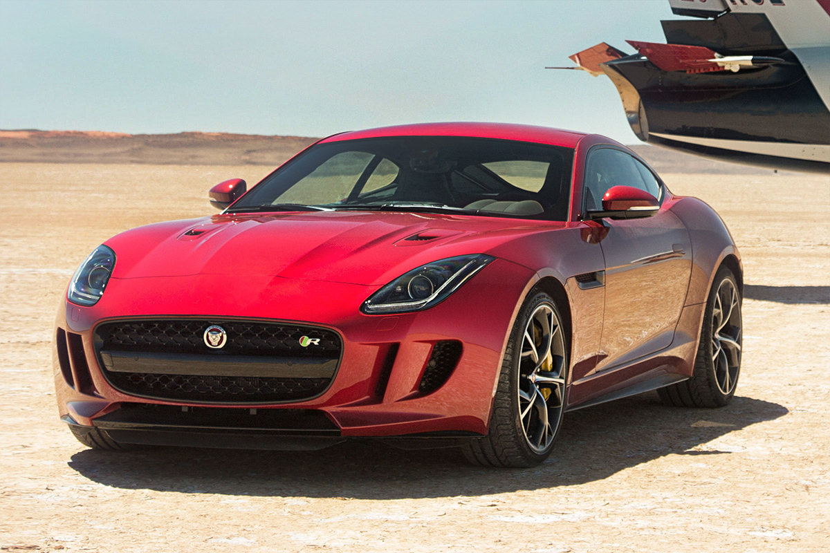Ягуар f Type красный
