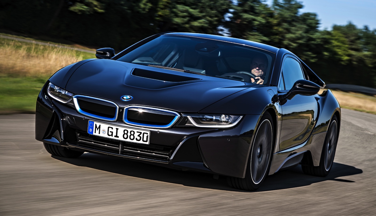 BMW m5 i8