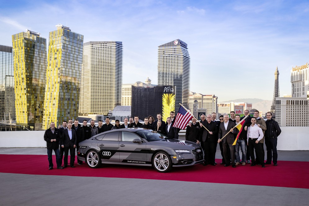 Audi: «беспилотник» A7 на отлично проехал порядка 900 км