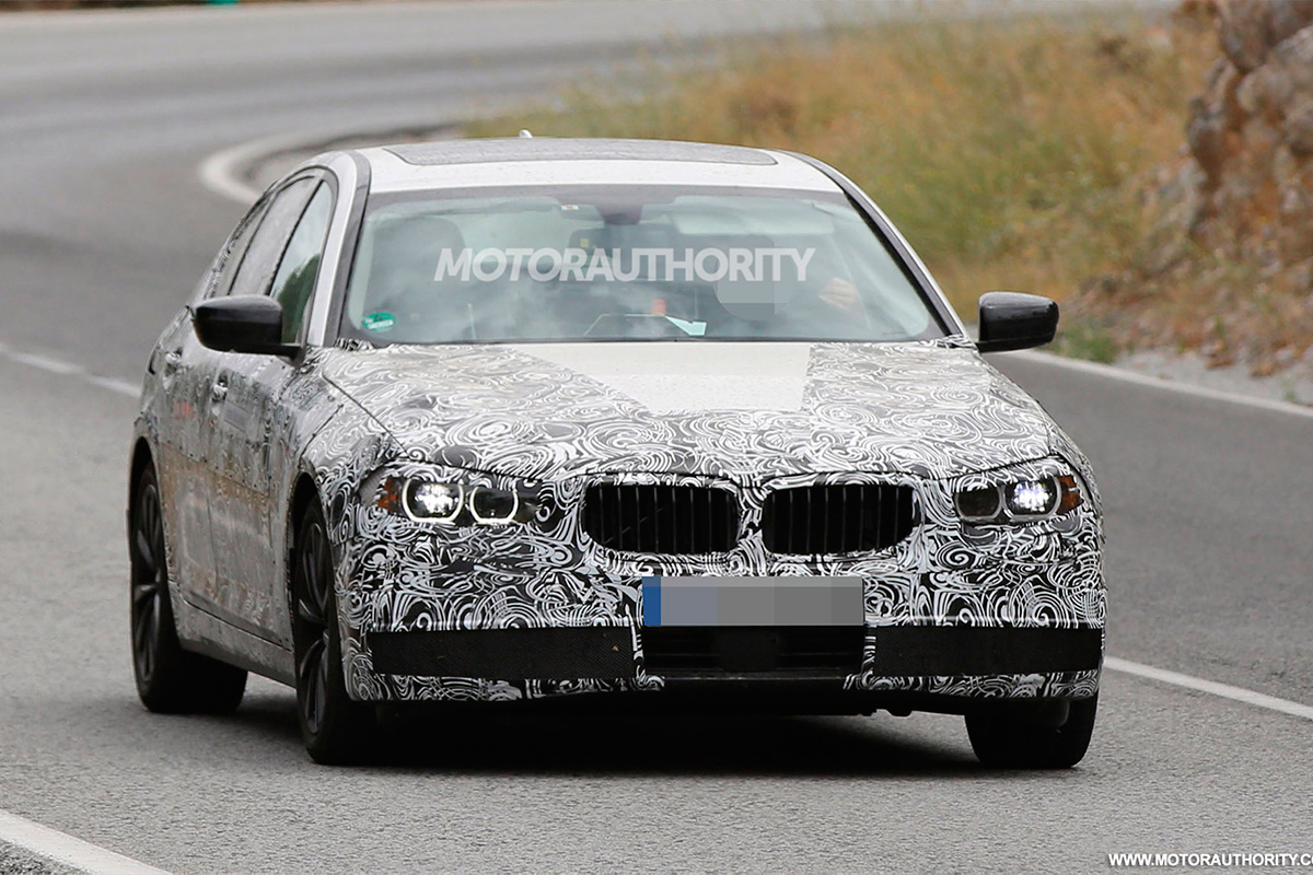 Новый BMW 5-Series появился на первых снимках