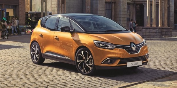 Renault чисто случайно продемонстрировала новенький Scenic