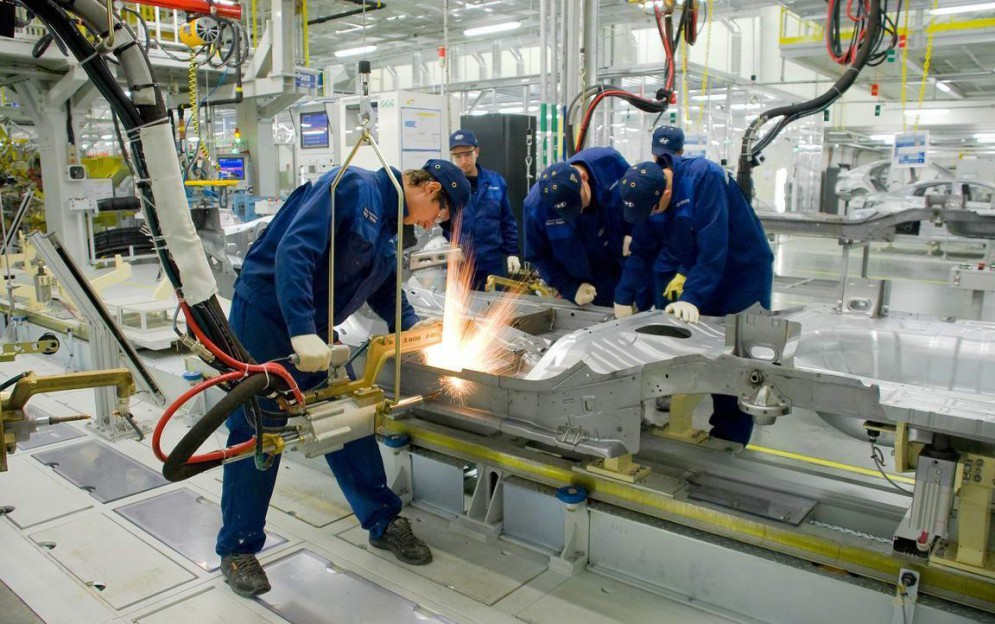 Hyundai в Питере потерял больше 1 миллиарда рублей