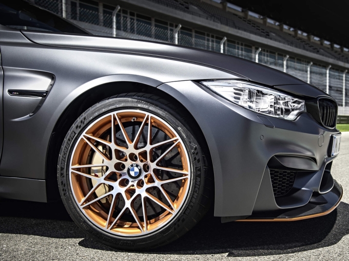 Для BMW M4 GTS подготовлены покрышки Michelin Pilot Sport Cup 2