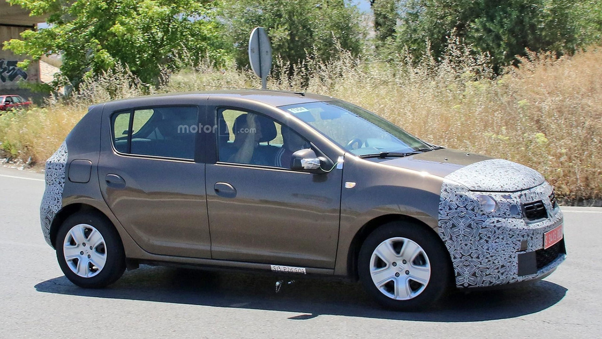 Dacia Sandero 2017 фотосессия