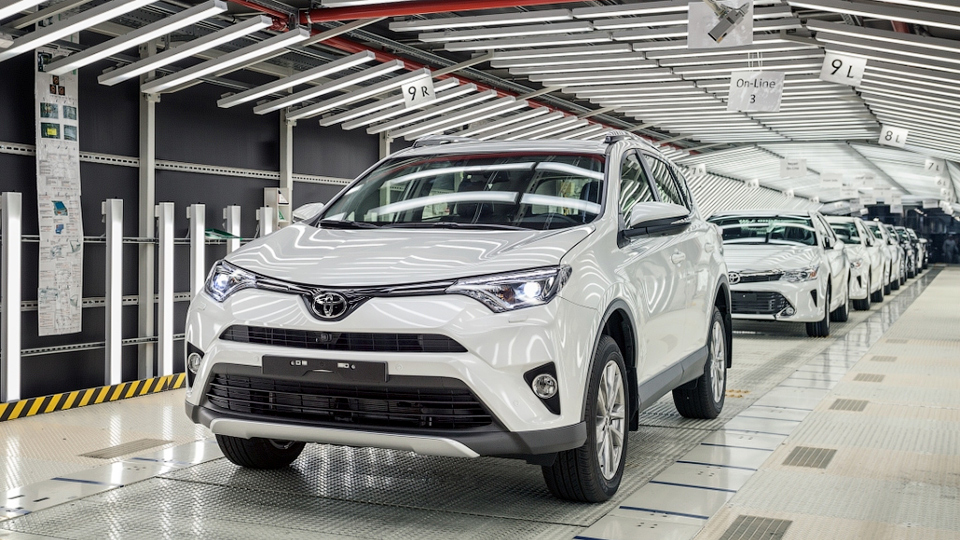 Toyota RAV4 начала собираться в Петербурге
