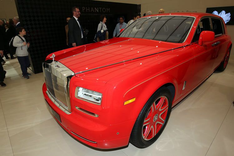 Rolls-Royce Phantom: самая дорогая версия модели представлена официально