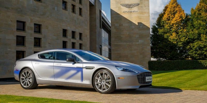 Aston Martin подготавливает электроседан