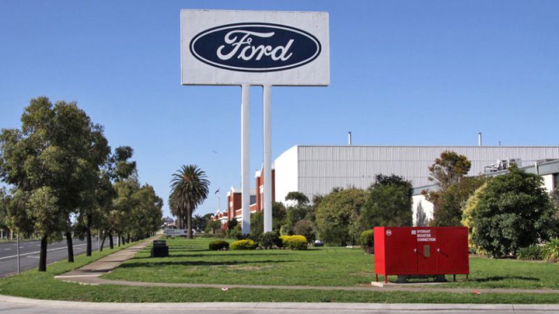 Ford будет увольнять 20 000 человек