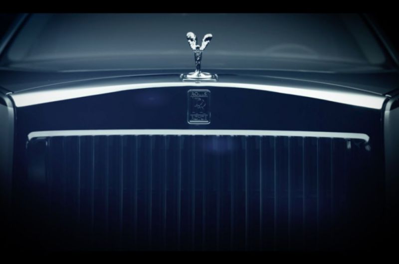 Стало известно время премьеры 8-го поколения Rolls-Royce Phantom