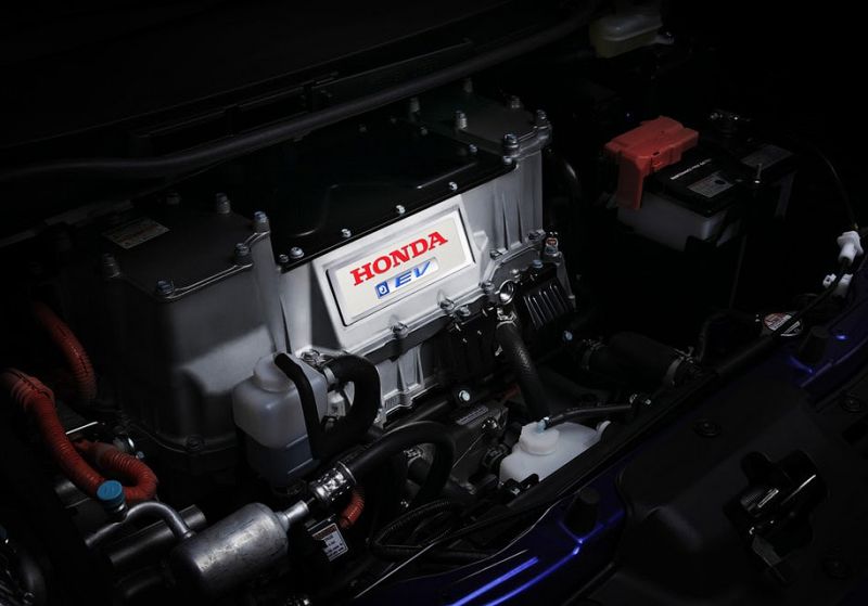 Honda и Hitachi займутся электрокарами