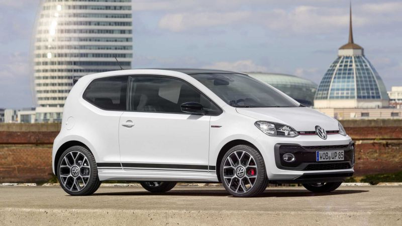 «Горячий» хэтч Volkswagen Up! GTI появился в продаже