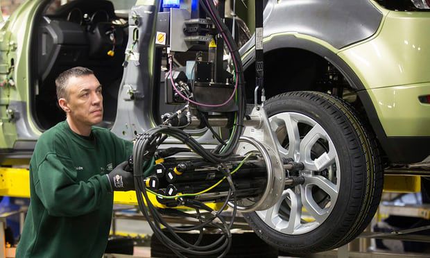 В Jaguar Land Rover будут сокращать количество выпускаемых атво