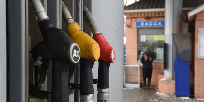 Массовый недолив топлива на АЗС в России