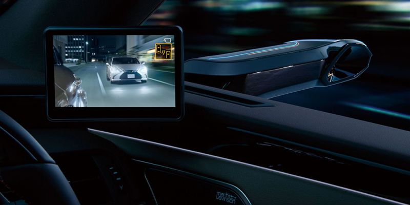 Lexus ES нового поколения с камерами вместо зеркал
