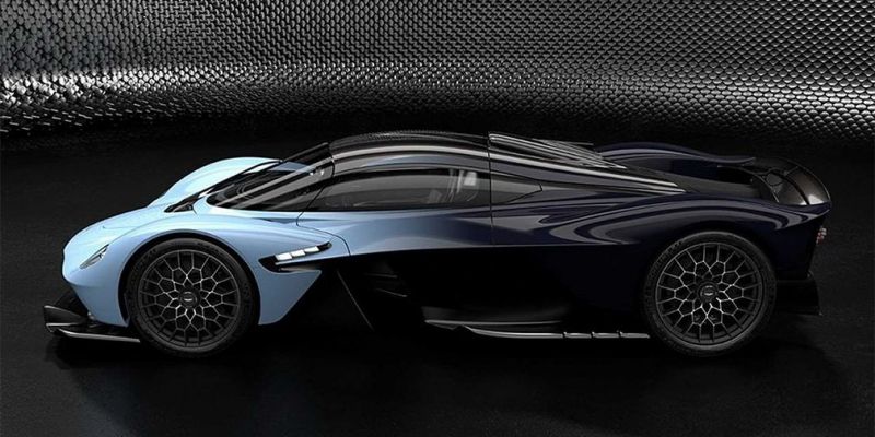 Aston Martin Valkyrie: новые фотографии гиперкара