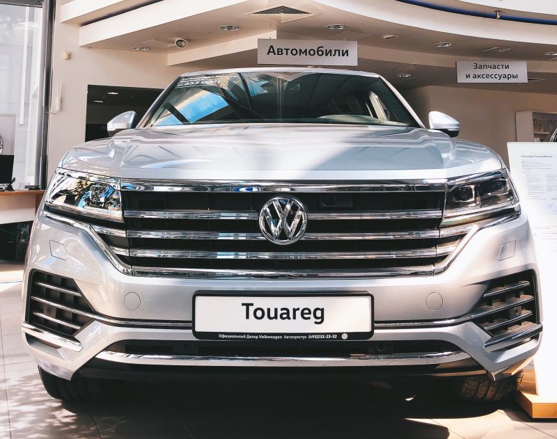 Volkswagen Touareg с выгодой до 655 000 рублей