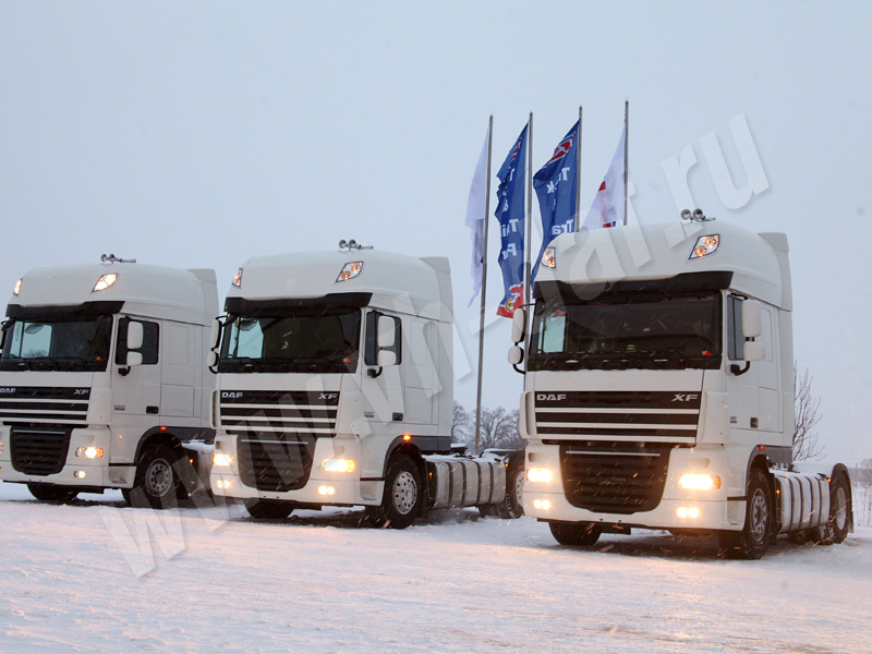 В компании VH-DAF Moscow в продажу поступили новые магистральные седельные тягачи DAF FT XF 105.460 Euro 5