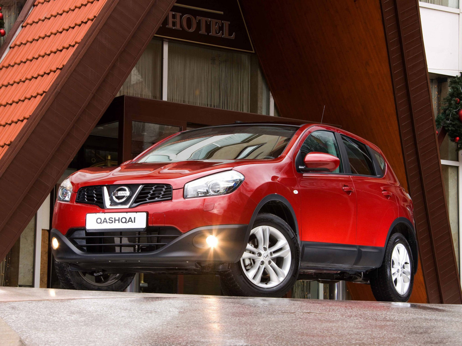 7 Nissan Qashqai 2012
