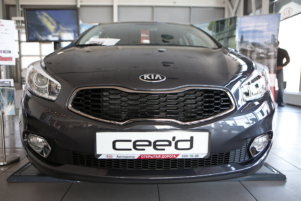 Автоцентр Открытая дорога представил новый KIA Cee’d