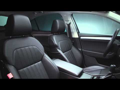 2015 Skoda Superb static footage