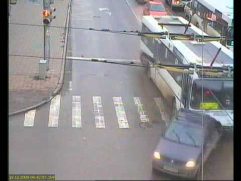 Бешеный автобус - Перми 19.10.2009 9:42