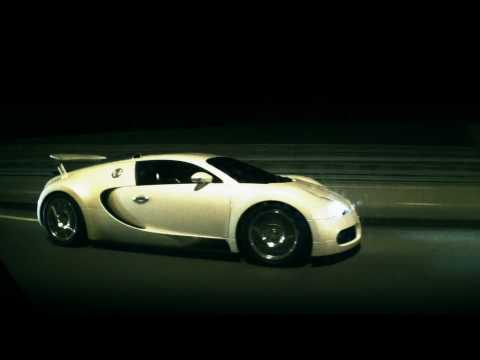 Bugatti Veyron vs Nissan GT-R R35 (True 730 hp)