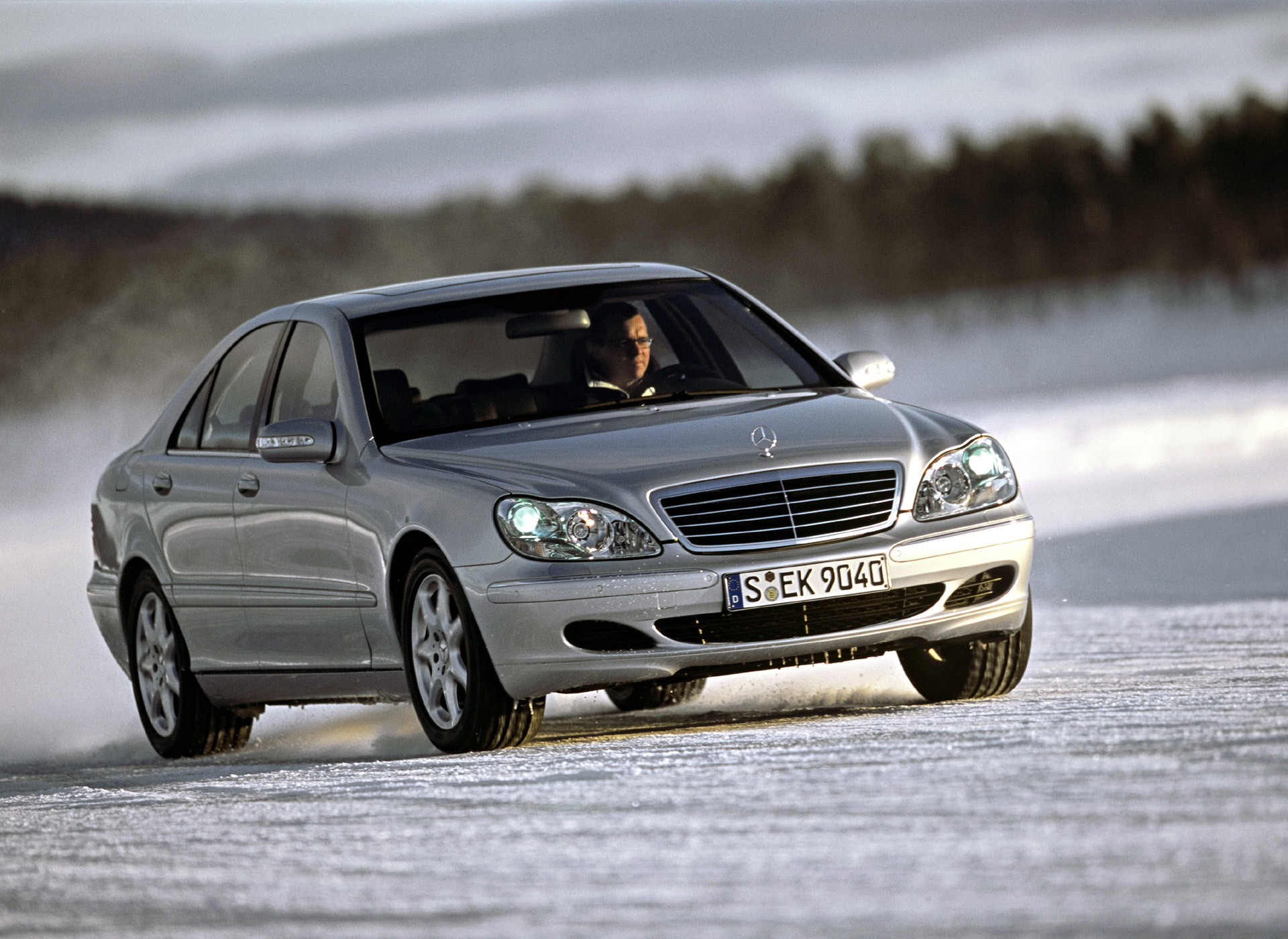 Mercedes S-Class. Особый Класс. История модели.